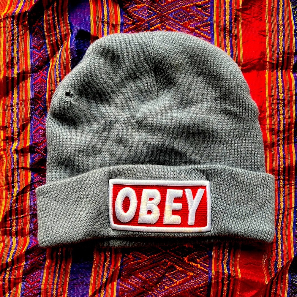 OBEY grey beanie